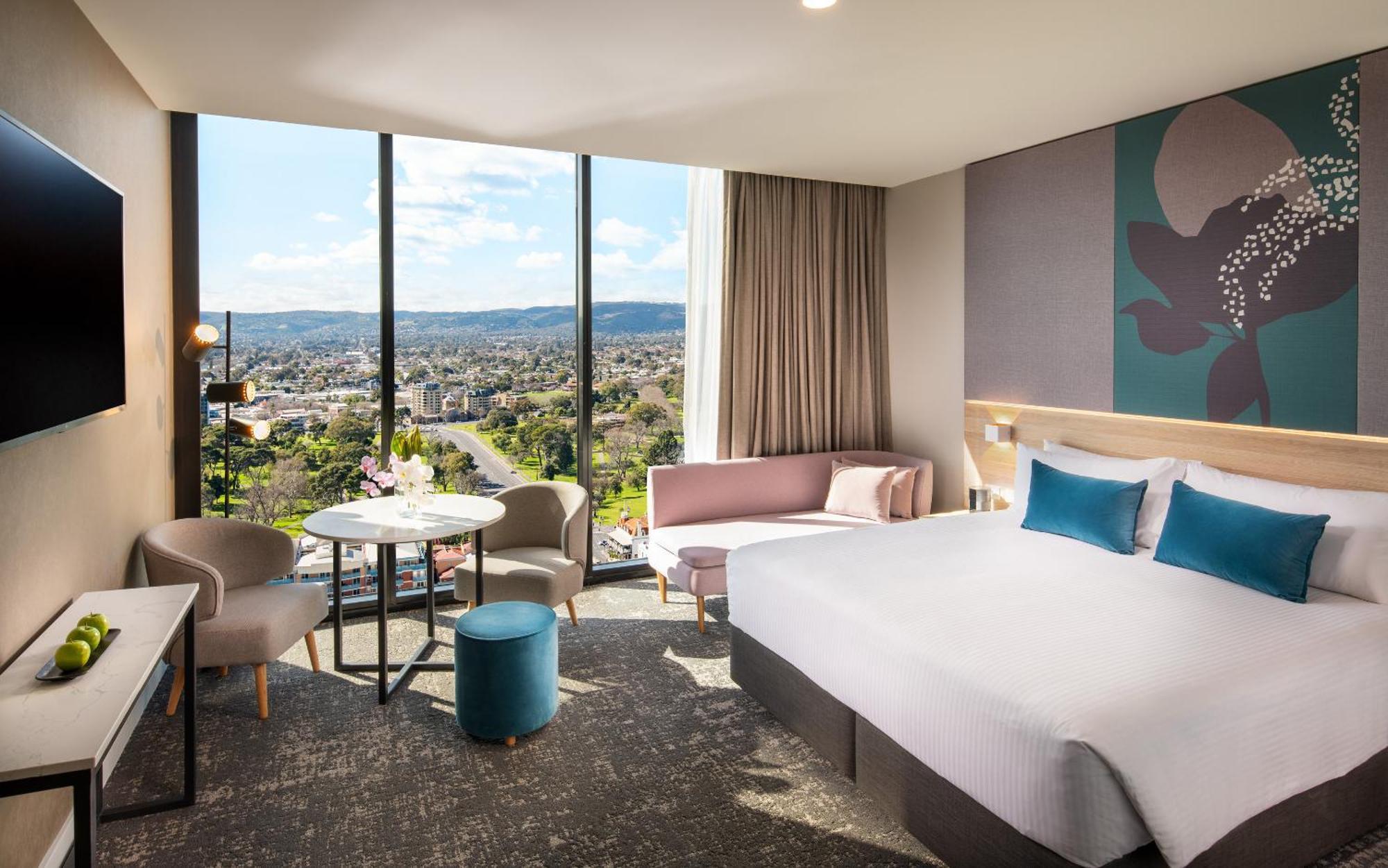 Crowne Plaza Adelaide By Ihg Otel Dış mekan fotoğraf